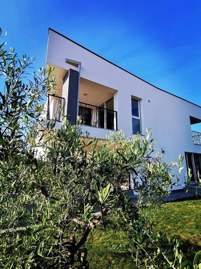 Apartments La Mar Zambratija Exterior photo
